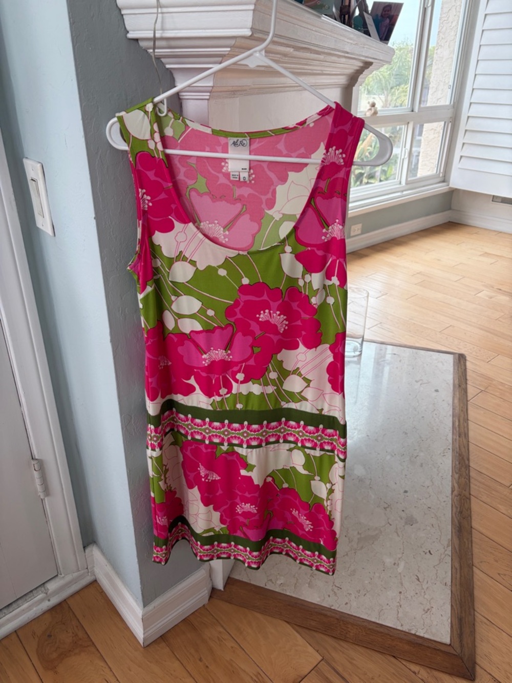 Ali Ro Sleeveless Floral Sheath Dress - Pink & Green